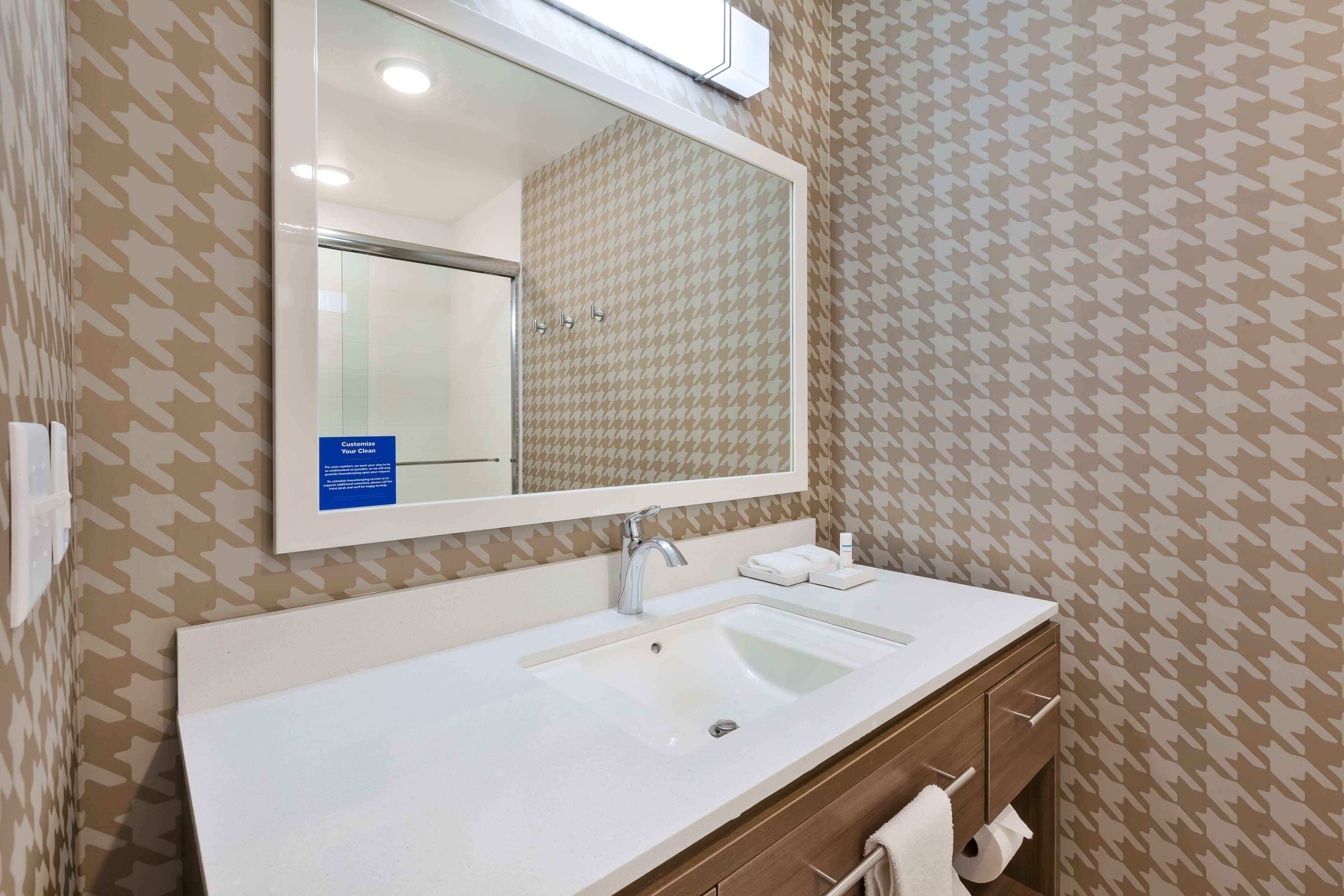 Home2 Suites By Hilton Grand Blanc Flint, Mi Экстерьер фото